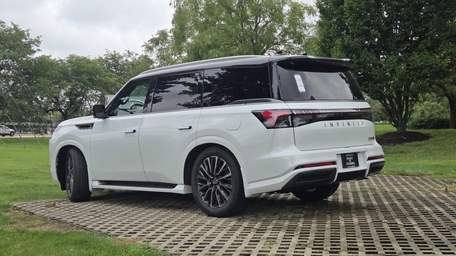 2026 INFINITI QX80 AUTOGRAPH