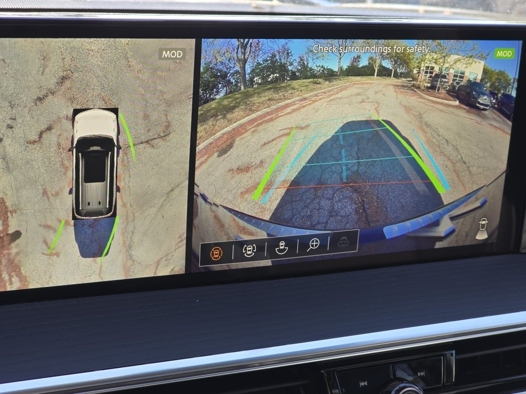 2025 INFINITI QX80 SENSORY