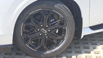 2027 INFINITI QX80 SPORT
