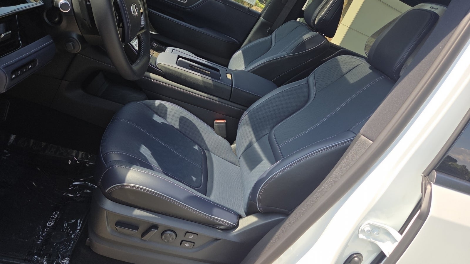 2027 INFINITI QX80 SPORT