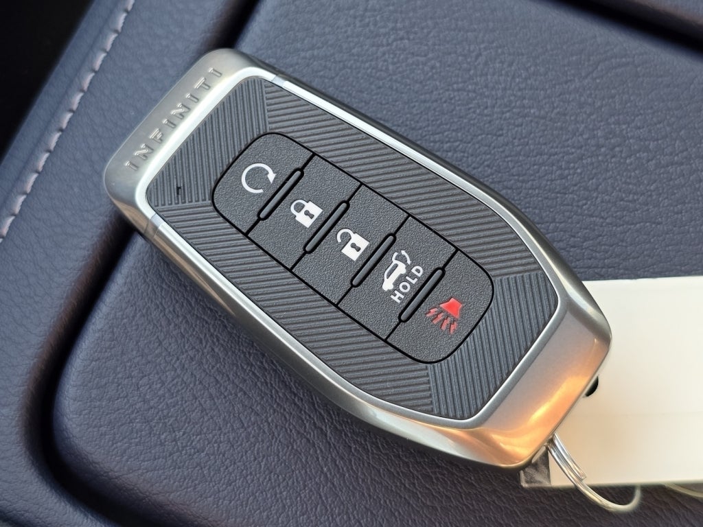 2026 INFINITI QX80 Sport