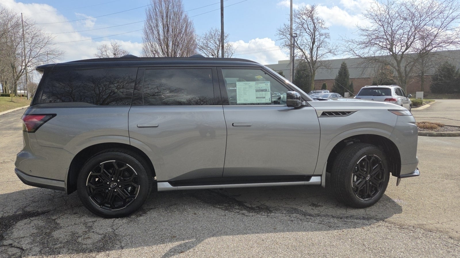2026 INFINITI QX80 SPORT