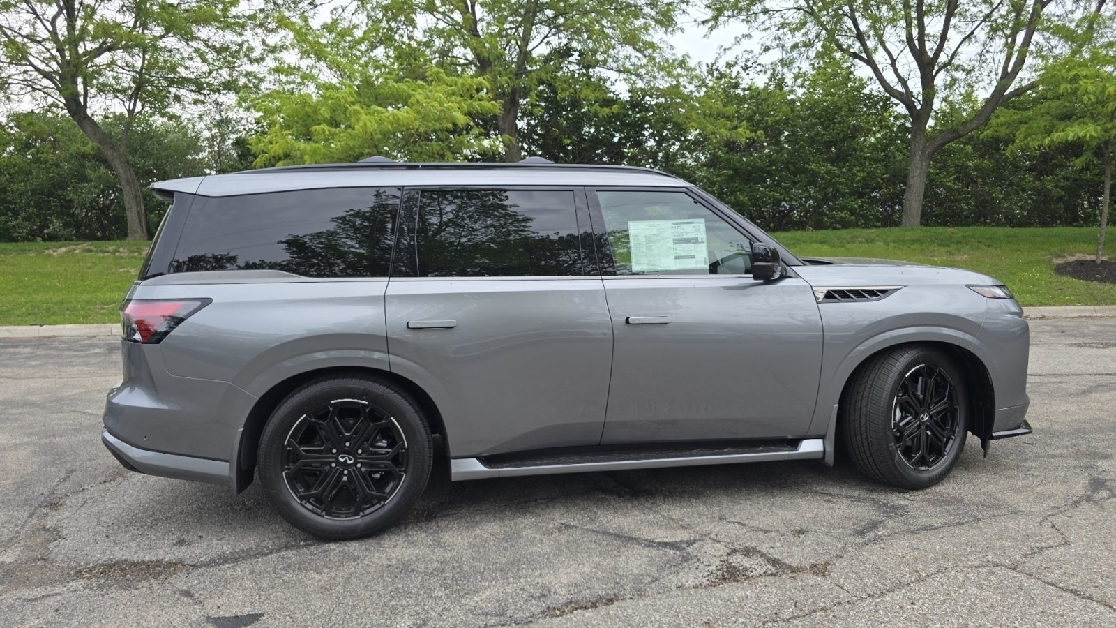 2026 INFINITI QX80 SPORT
