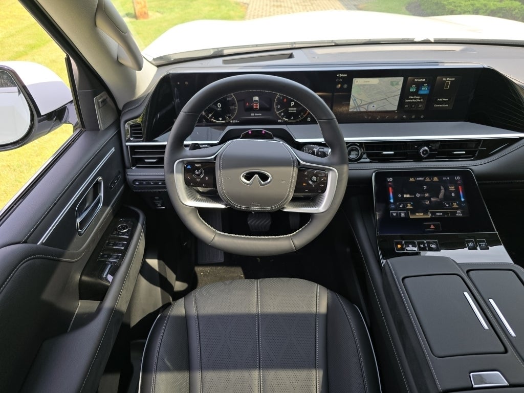 2025 INFINITI QX80 SENSORY