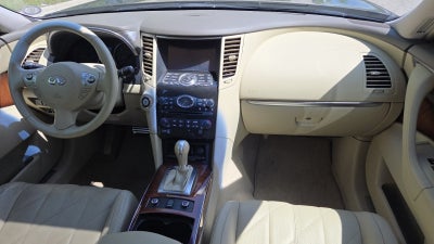 2014 INFINITI QX70 Base