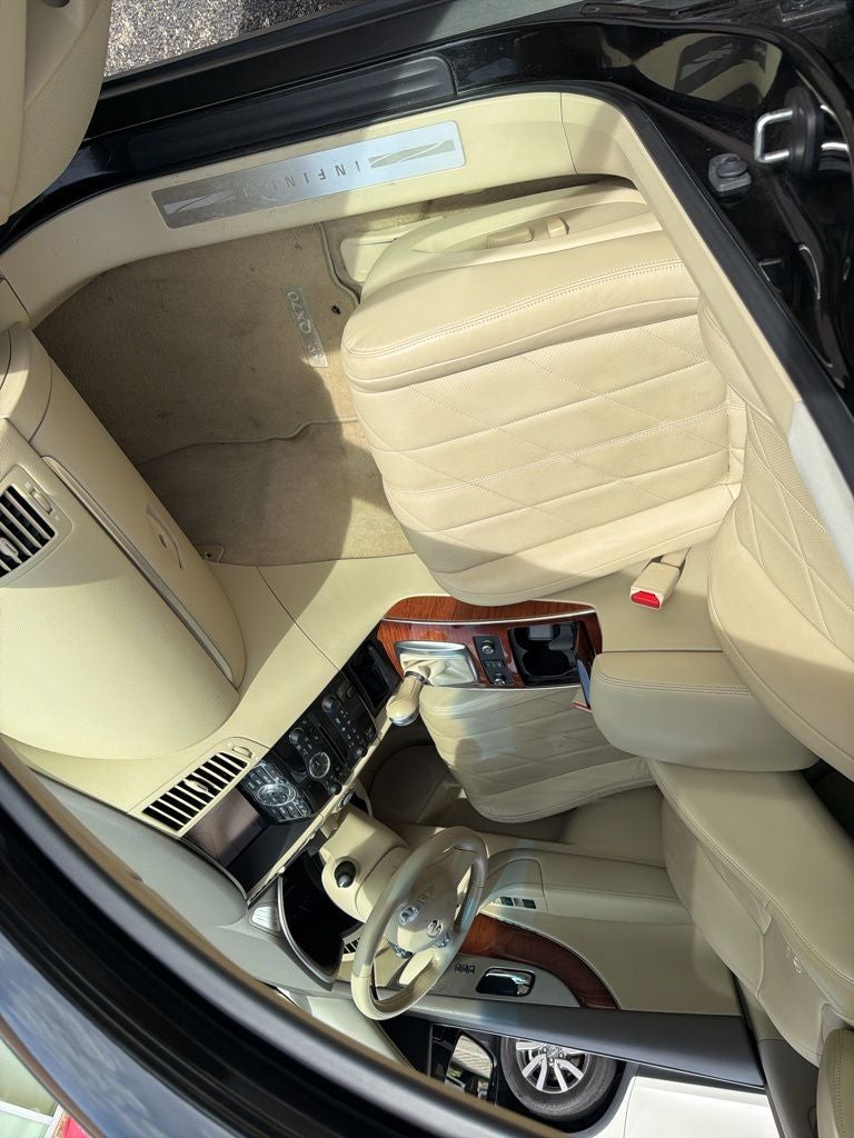 2014 INFINITI QX70 Base