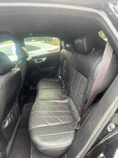 2017 INFINITI QX70 Base