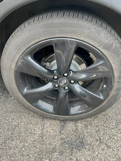 2017 INFINITI QX70 Base