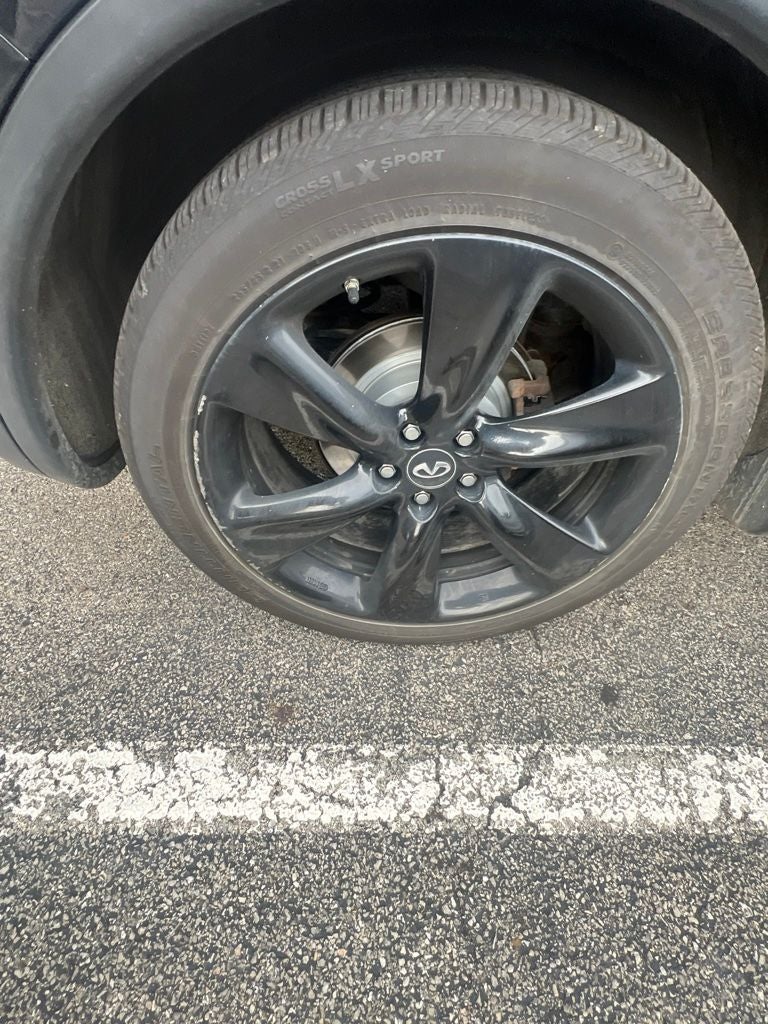2017 INFINITI QX70 Base