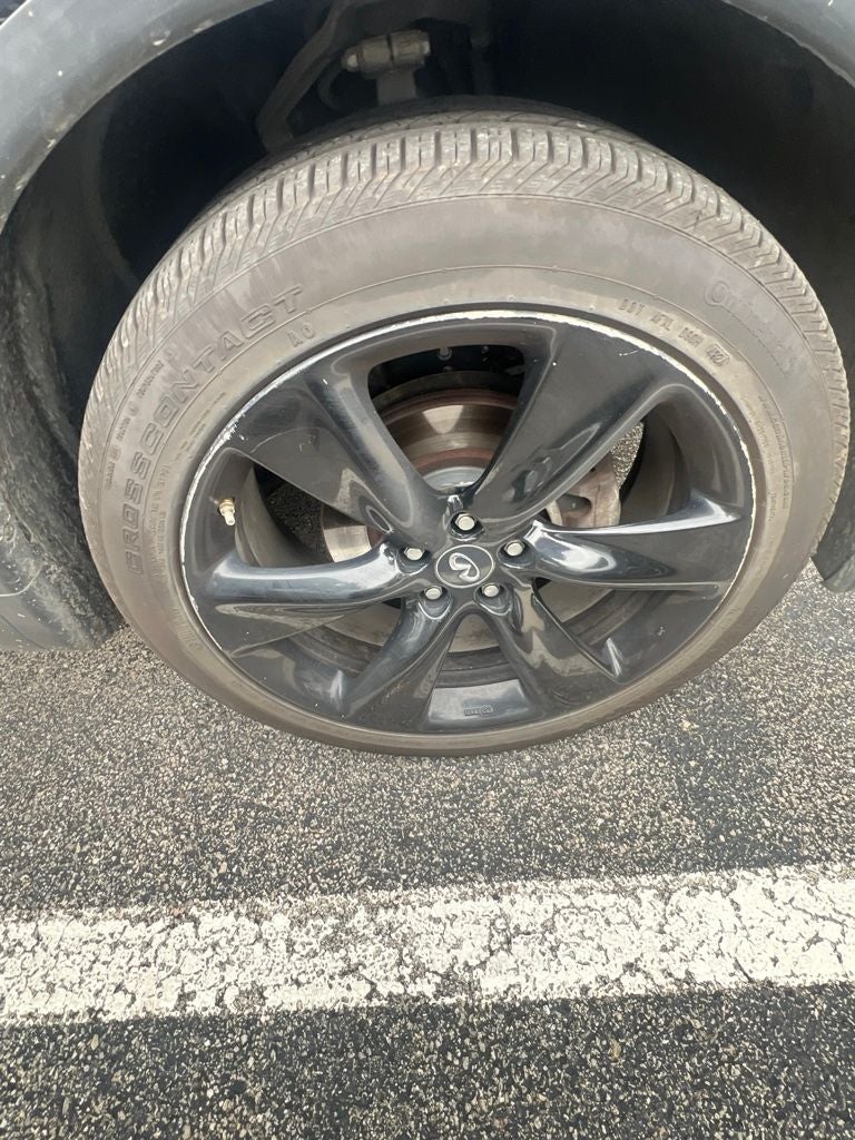2017 INFINITI QX70 Base