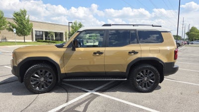2025 Toyota Land Cruiser Base