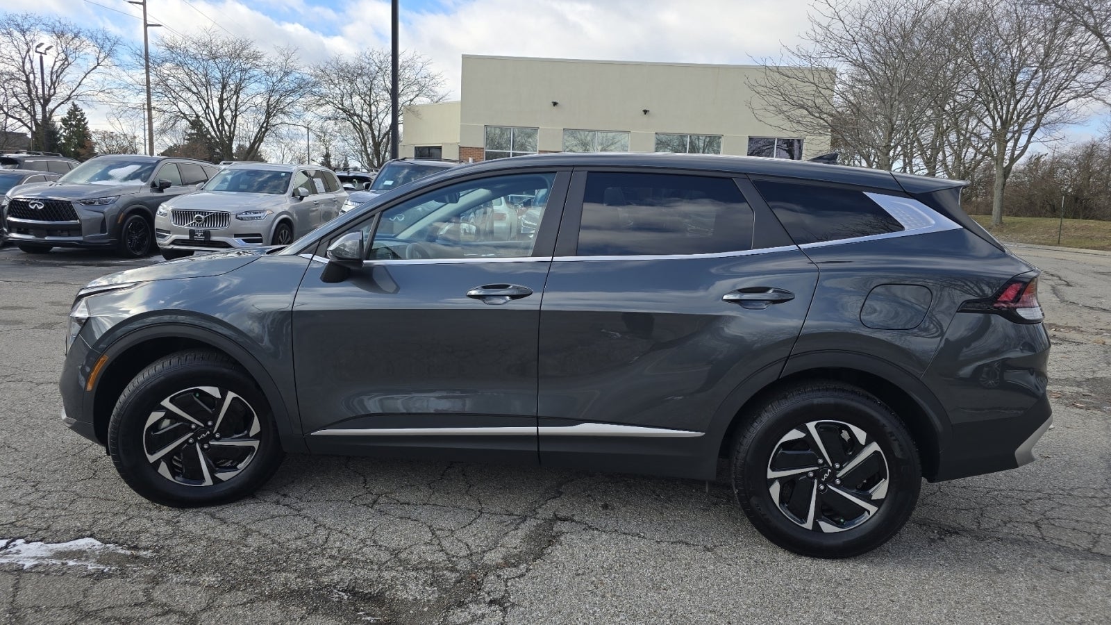 2023 Kia Sportage Hybrid LX