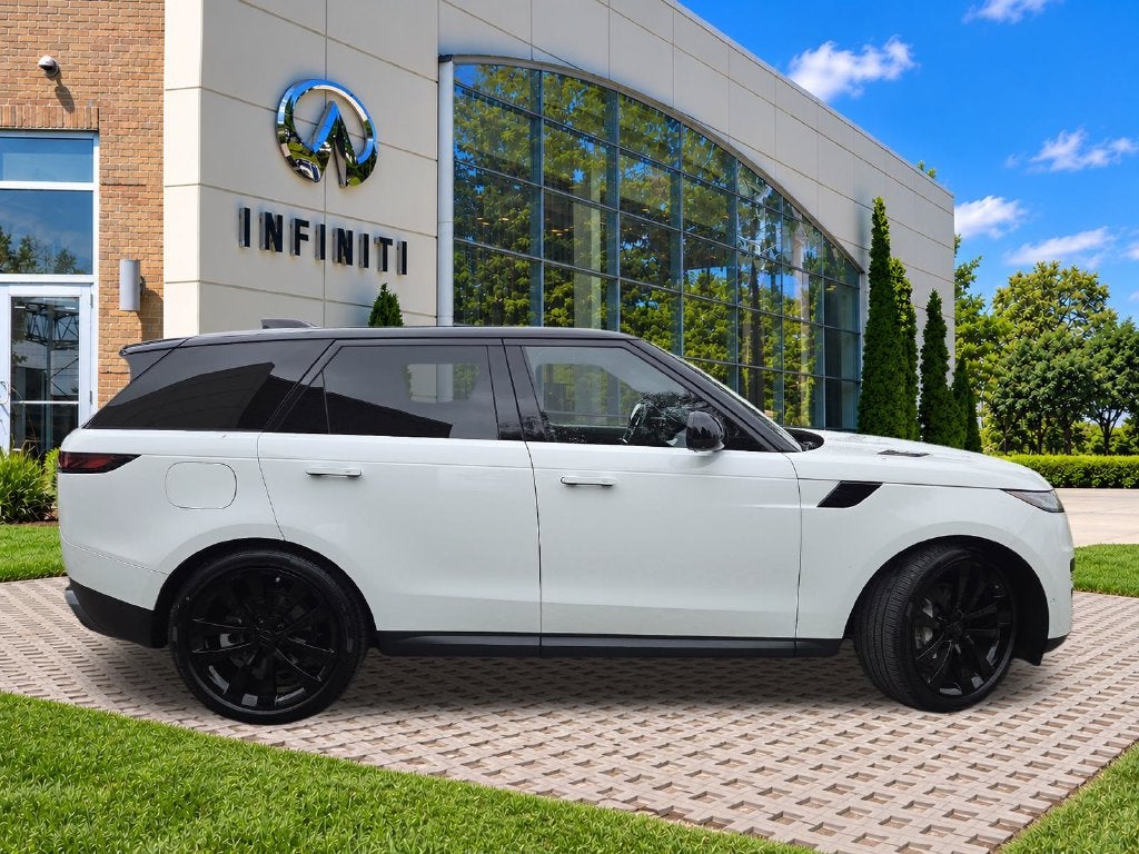 2024 Land Rover Range Rover Sport SE