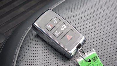 2024 Land Rover Range Rover Sport SE
