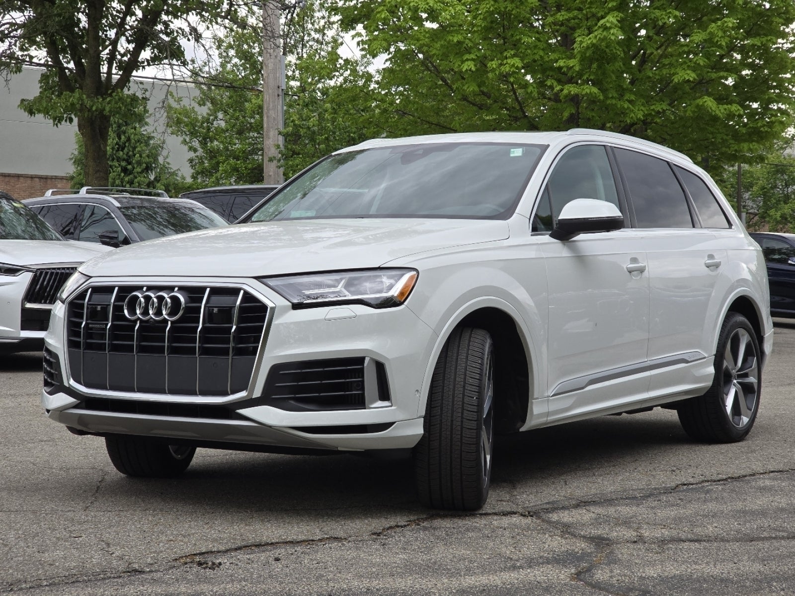 2022 Audi Q7 55 Premium Plus quattro