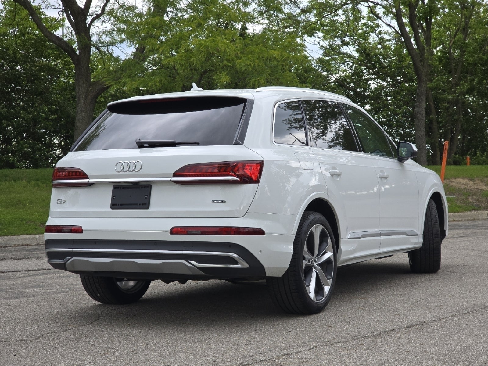 2022 Audi Q7 55 Premium Plus quattro