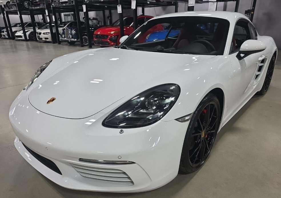 2024 Porsche 718 Cayman S