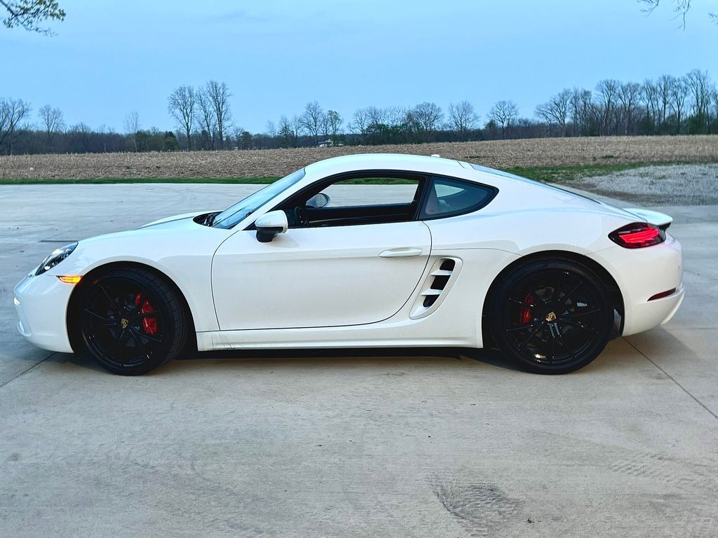 2024 Porsche 718 Cayman S