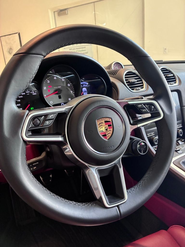 2024 Porsche 718 Cayman S