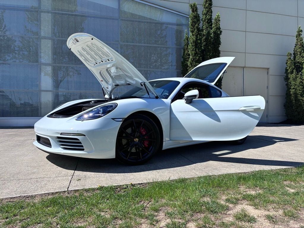 2024 Porsche 718 Cayman S