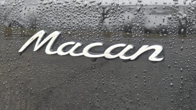 2022 Porsche Macan Base