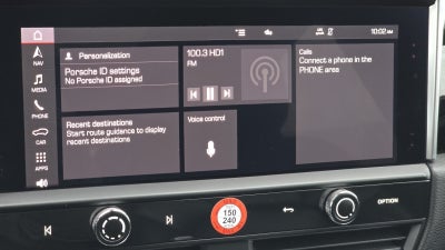 2022 Porsche Macan Base