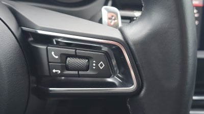 2022 Porsche Macan Base