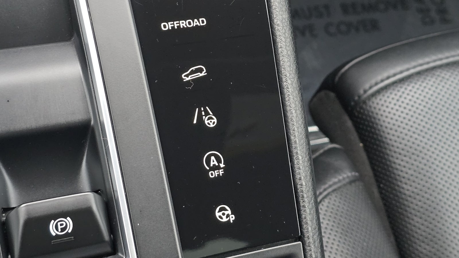 2022 Porsche Macan Base