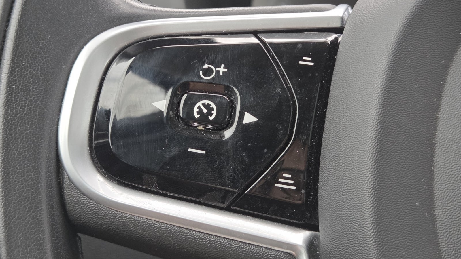 2020 Volvo XC60 T5 Inscription