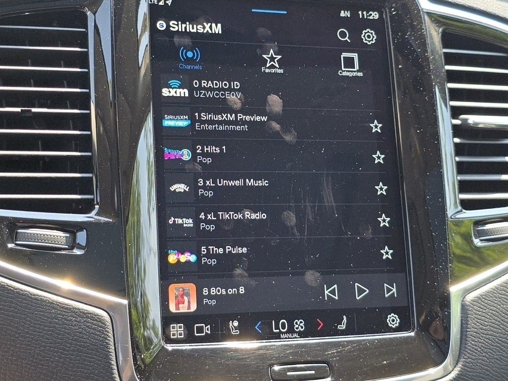 2023 Volvo XC90 B5 Plus